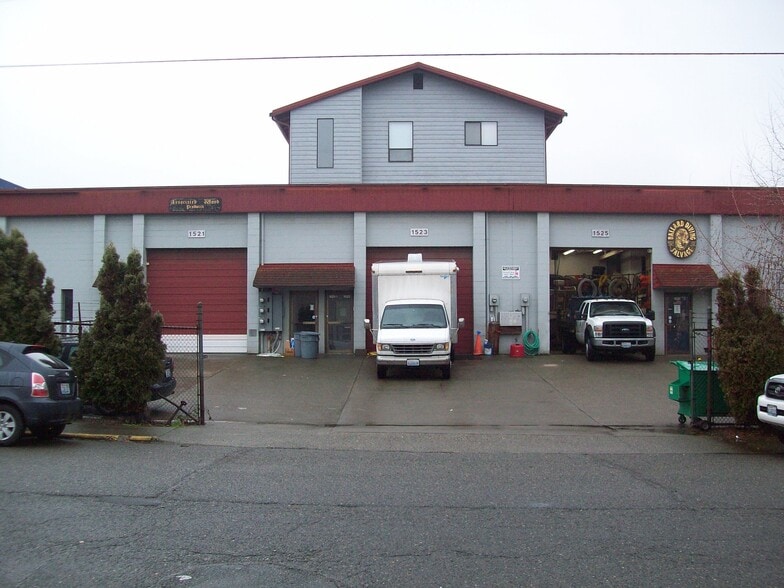 More Photos Of 1521-1525 NW Ballard Way, Seattle Warehouse For Lease