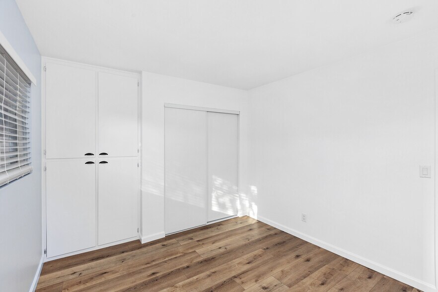 More Photos Of 1413 Hemlock Ave, Imperial Beach Apartments For Sale