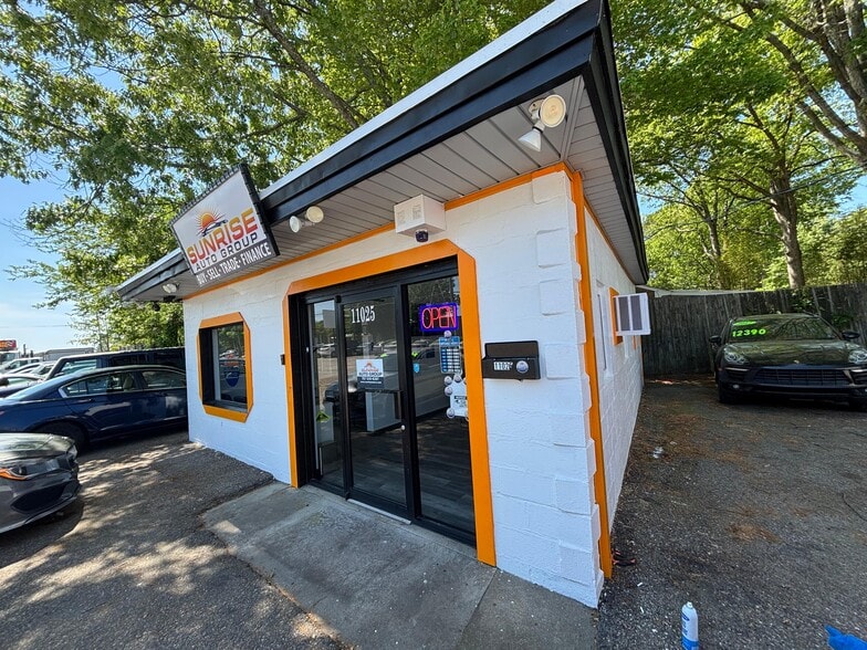 More Photos Of 11021-11025 Jefferson Ave, Newport News Auto Dealership For Sale