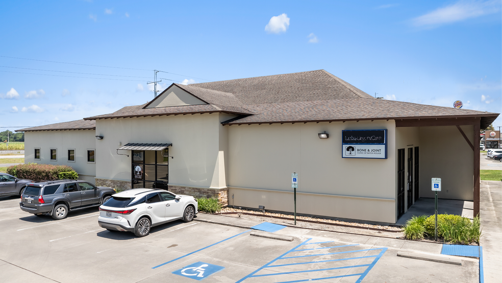 More Photos Of 4463 Hwy 1 S, Port Allen Medical For Sale