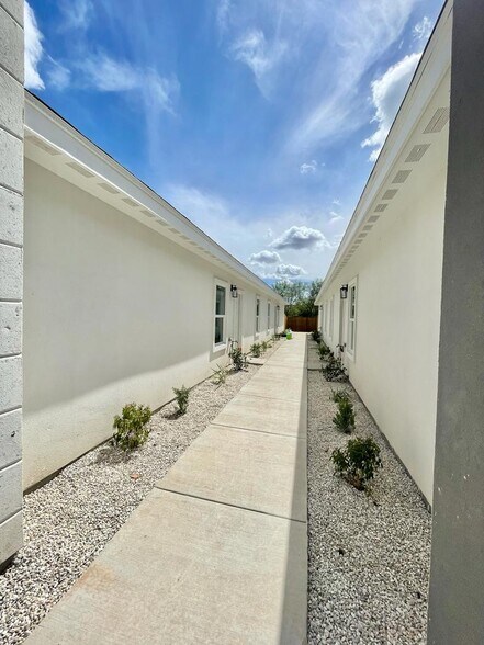 More Photos Of 449 Acacia, Alamo Apartments For Sale