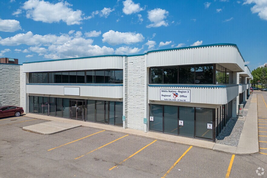 More Photos Of 1530 27th Ave NE, Calgary Light Distribution For Lease