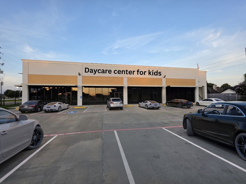 More Photos Of 19123 W Little York Rd, Katy Storefront For Sale