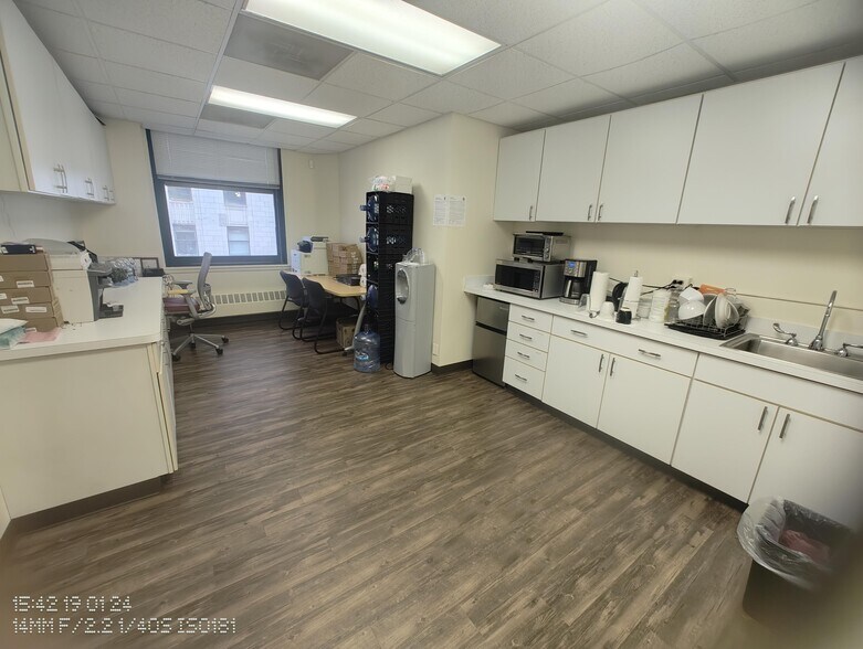 More Photos Of 111 N Wabash Ave, Chicago Medical For Sale