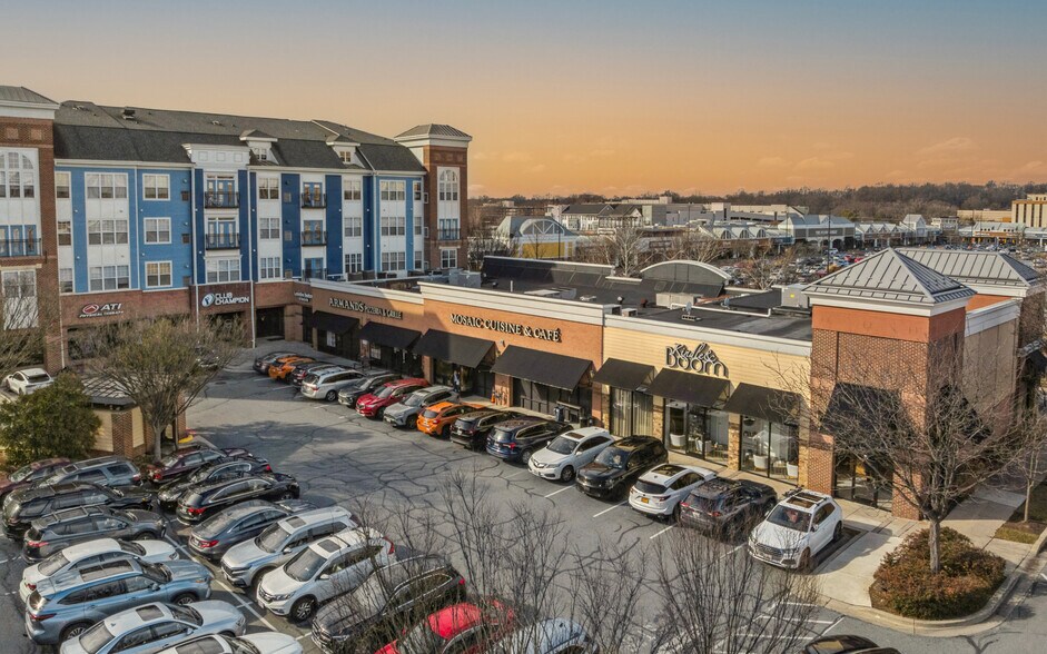 More Photos Of 1701-1765 Rockville Pike, Rockville General Retail For Sale