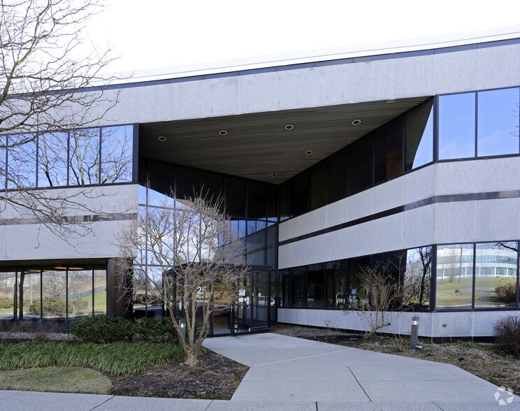 More Photos Of 25 Philips Pky, Montvale Office For Lease