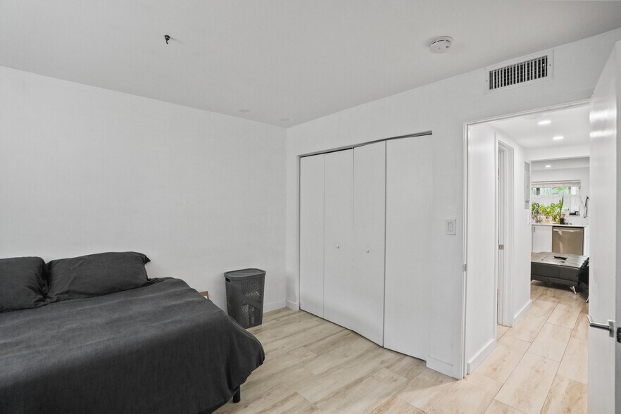 More Photos Of , Miami Beach Multifamily For Sale