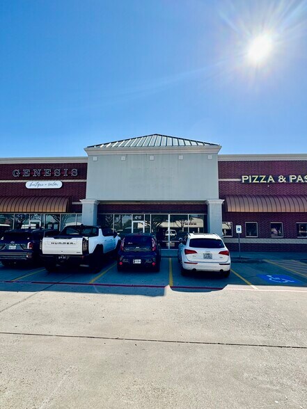 More Photos Of 630-650 FM 517 Rd W, Dickinson Storefront Retail Office For Lease