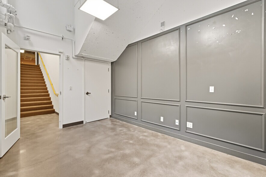 More Photos Of 1717 17th St, San Francisco Apartments For Lease