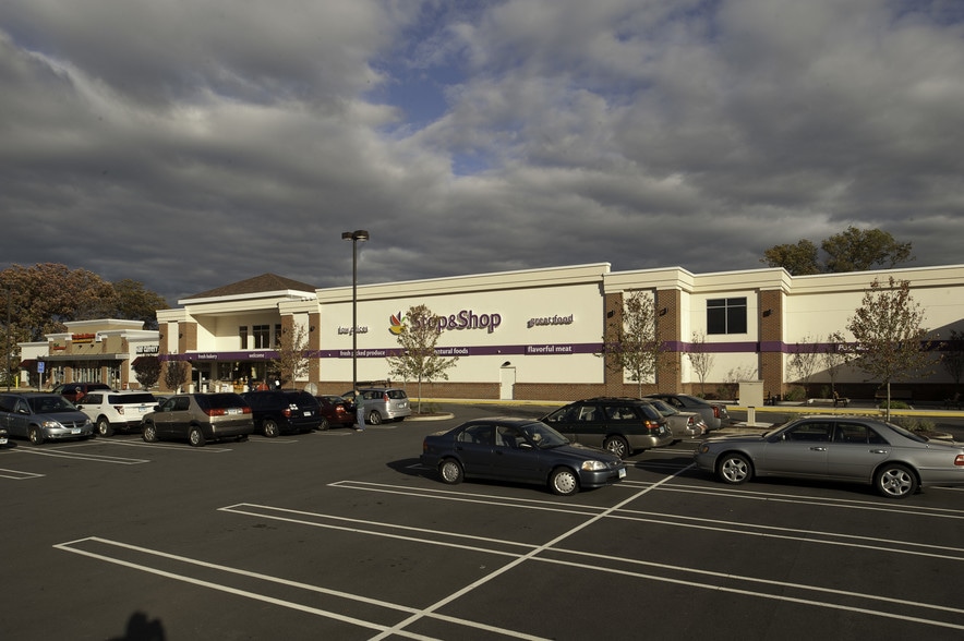 More Photos Of 174-176 Newington Rd, West Hartford Unknown For Sale