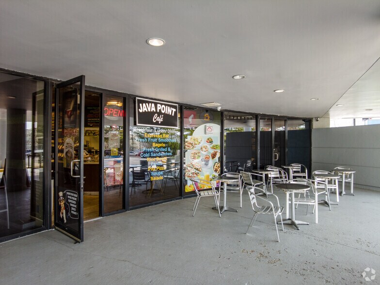 More Photos Of 10411 Motor City Dr, Bethesda Office For Lease