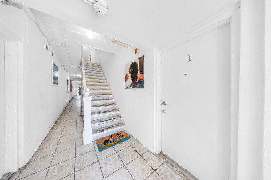 More Photos Of 236 NE 28th St, Miami Apartments For Sale