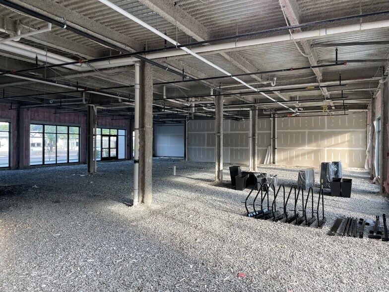 More Photos Of 578 Columbia Tpke, East Greenbush General Retail For Sale