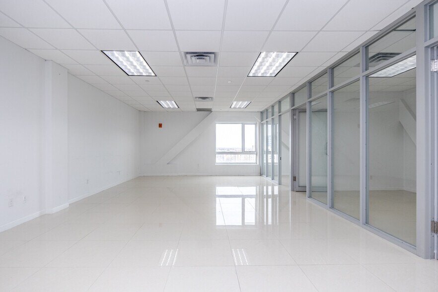 More Photos Of 136-33 37th Ave, Flushing Medical For Sale