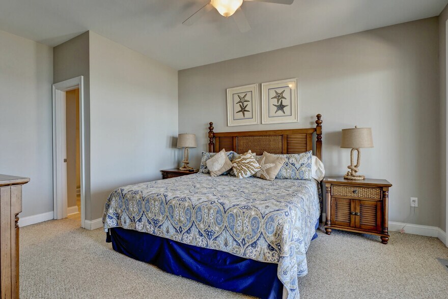 More Photos Of 2068 New River Inlet Rd, North Topsail Beach Apartments For Sale