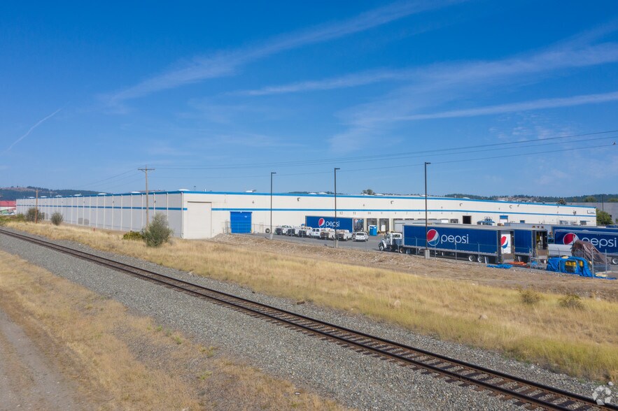 More Photos Of 11016 E Montgomery Dr, Spokane Valley Industrial For Sale