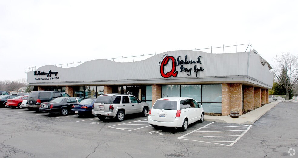 Primary Photo Of 2260-2264 W Henderson Rd, Columbus Freestanding For Lease