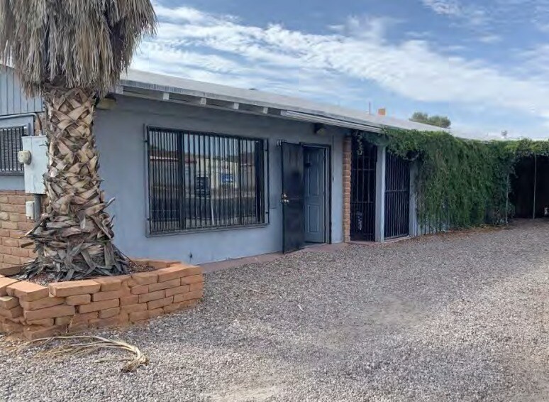 Primary Photo Of 4164 N Flowing Wells Rd, Tucson Industrial For Lease