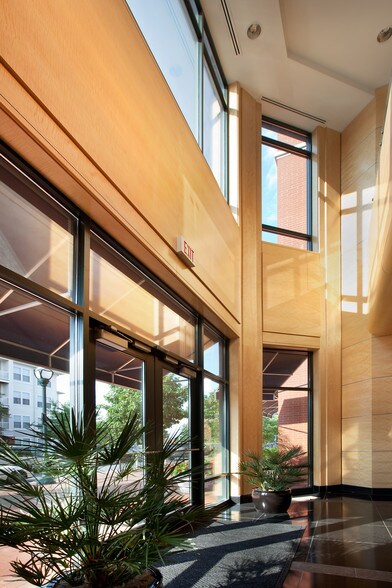 More Photos Of 19873 Century Blvd, Germantown General Retail For Lease