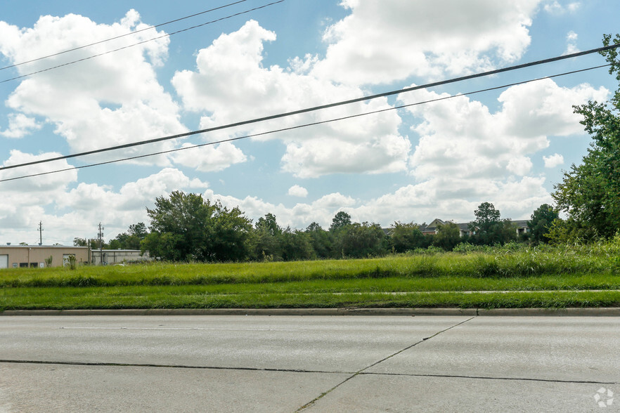 Primary Photo Of 9690 Almeda Genoa Rd, Houston Land For Lease