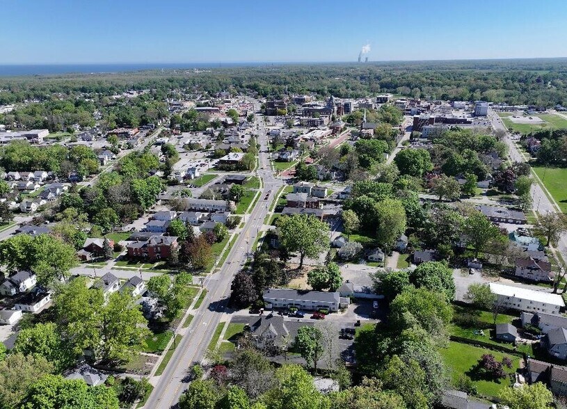 More Photos Of 205 Mentor Ave, Painesville Apartments For Sale