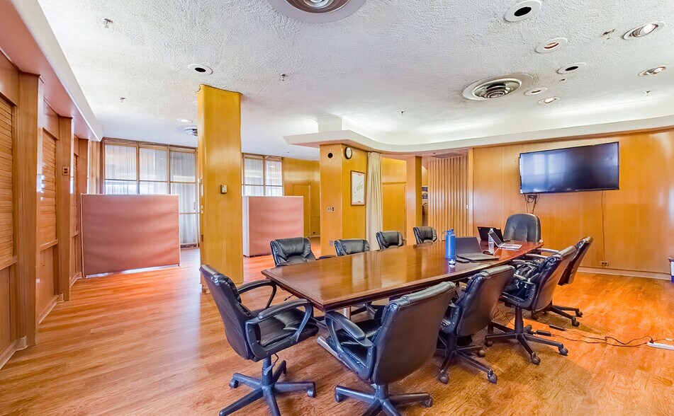 More Photos Of 480 W 5th St, Bloomsburg Manufacturing For Sale