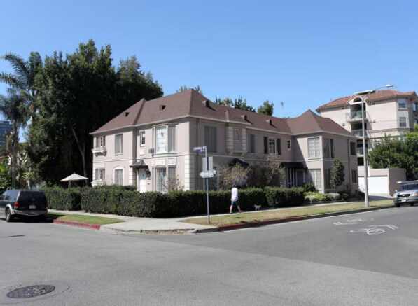 More Photos Of 5754 W 4th St, Los Angeles Apartments For Sale