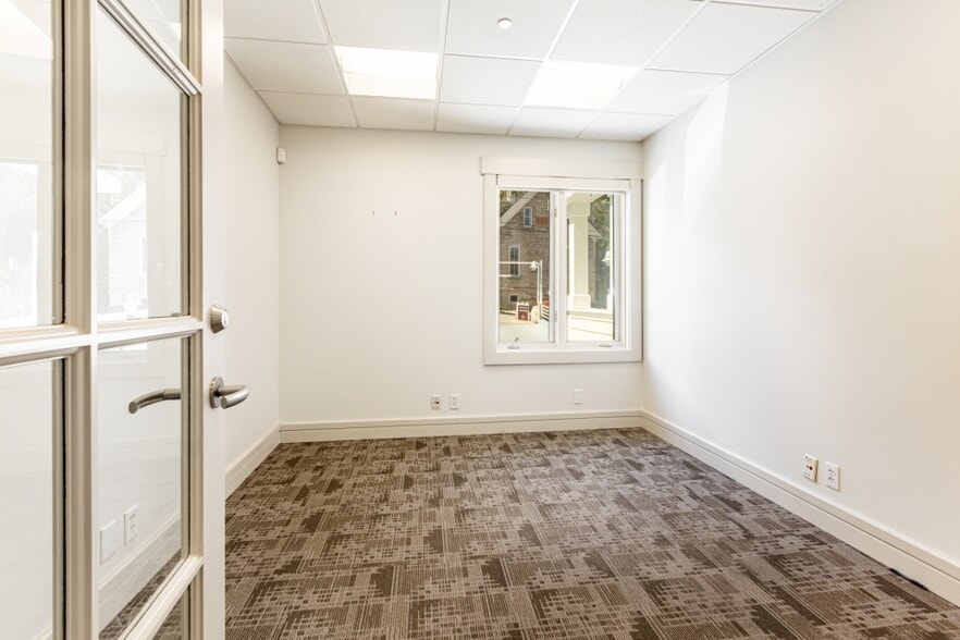 More Photos Of 537 Main St, Park City Storefront Retail Office For Lease