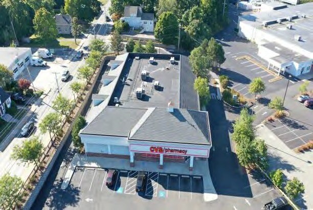 More Photos Of 842 S Franklin St, Holbrook Drugstore For Sale