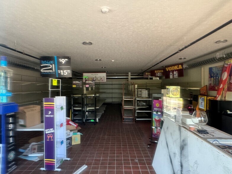 More Photos Of 5435 W Ridge Rd, Spencerport Freestanding For Lease