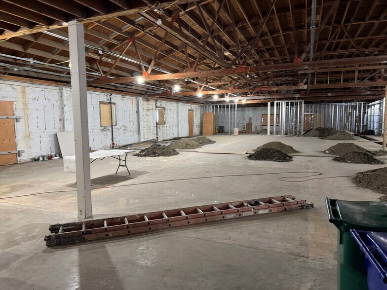 More Photos Of 3563 San Pablo Dam Rd, Richmond Freestanding For Sale