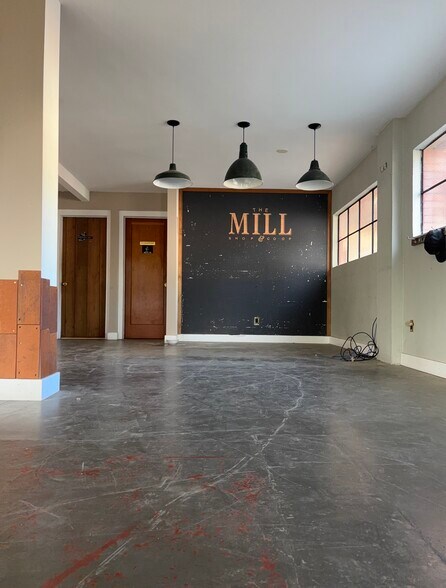 More Photos Of 2925 NE Glisan St, Portland Coworking Space