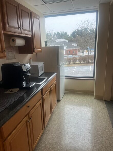 More Photos Of 4500 Brooktree Rd, Wexford Medical For Lease