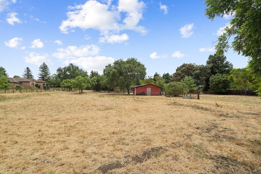 More Photos Of 744 Mockingbird Ln, Pleasanton Land For Sale