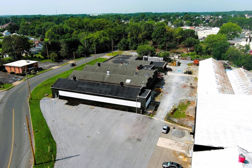 More Photos Of 775 Frederick St, Hagerstown Warehouse For Lease