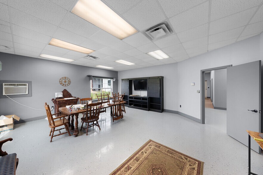 More Photos Of 14733 E State Hwy 11, Como Warehouse For Sale