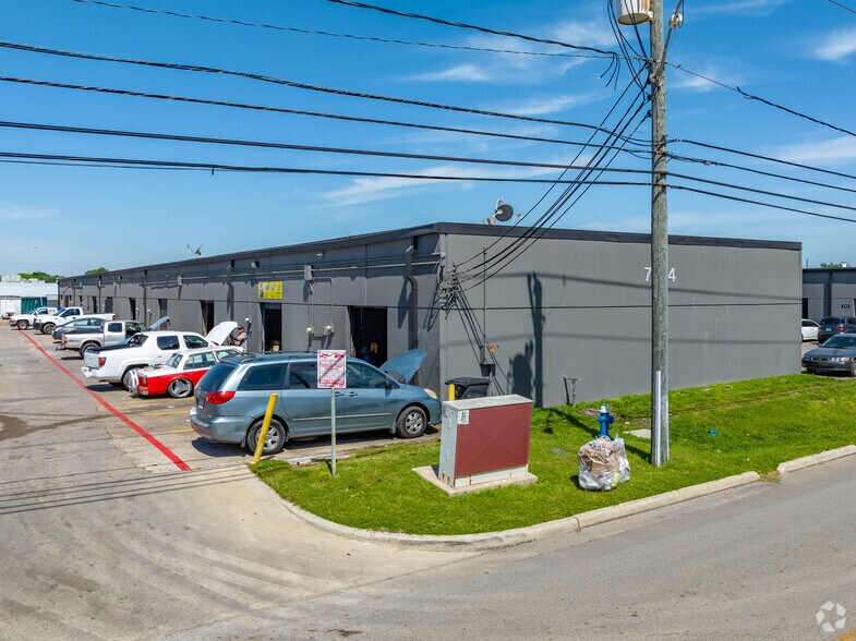 More Photos Of 7330 Rampart St, Houston Unknown For Lease