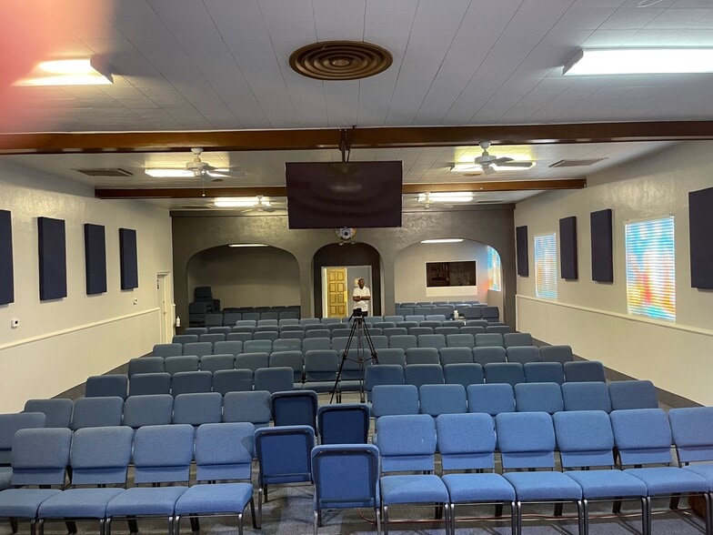 More Photos Of 1229 Carson Ave, Las Vegas Religious Facility For Sale