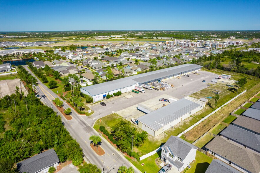 More Photos Of 3006 Lisenby Ave, Panama City Warehouse For Lease