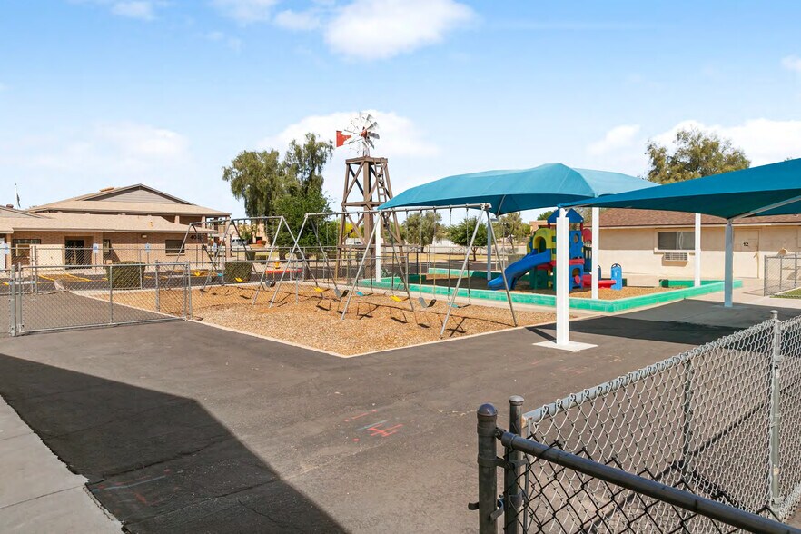 More Photos Of 3602 W Greenway Rd, Phoenix Daycare Center For Sale