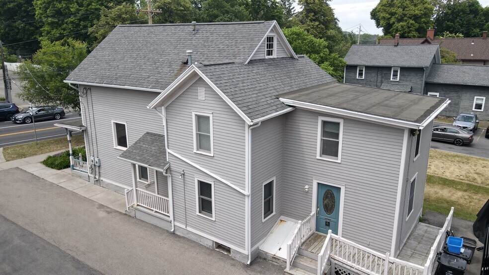 More Photos Of 8 N Main St, Pittsford Office Residential For Lease