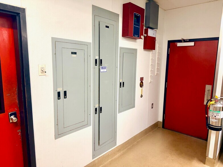More Photos Of 500 N Giant City Rd, Carbondale Fast Food For Sale