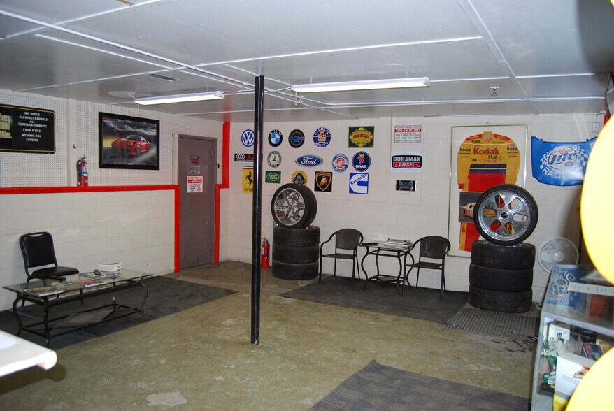 More Photos Of 23076 State Route 12, Watertown Showroom For Sale