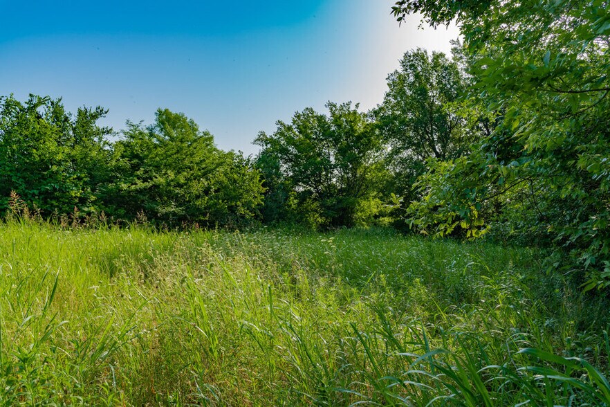 Primary Photo Of 0 Pebble Brook Drive Dr, Charlestown Land For Sale