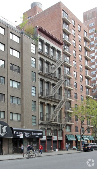 More Photos Of 112 4th Ave, New York Apartments For Sale