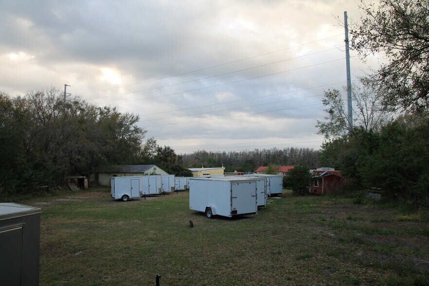 More Photos Of 18721 N Dale Mabry Hwy, Lutz General Retail For Lease