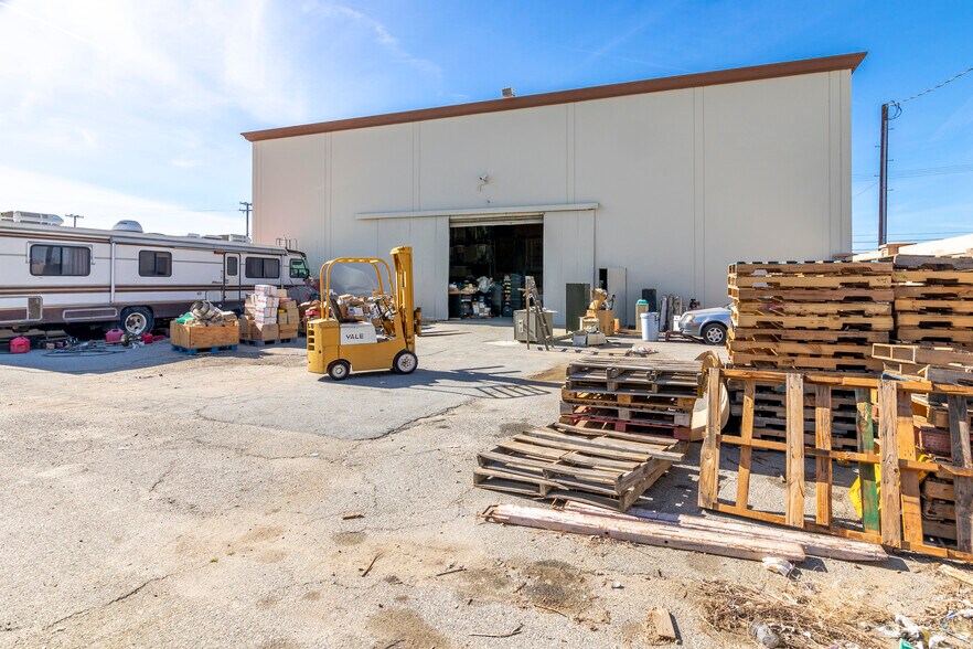 More Photos Of 410 N State St, Hemet Freestanding For Sale