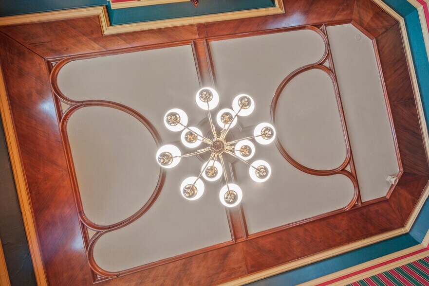 More Photos Of , Baltimore Office For Sale