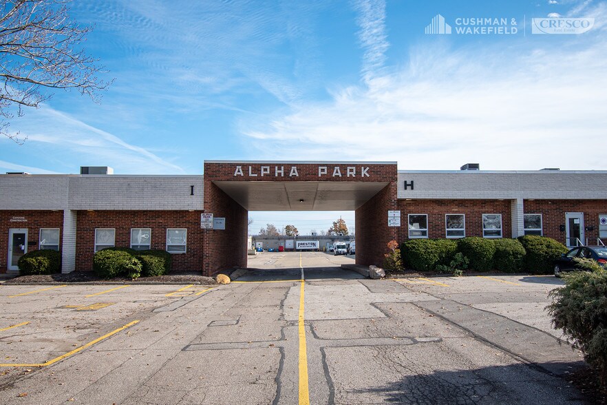 More Photos Of 200-298 Alpha Park, Highland Heights Manufacturing For Lease
