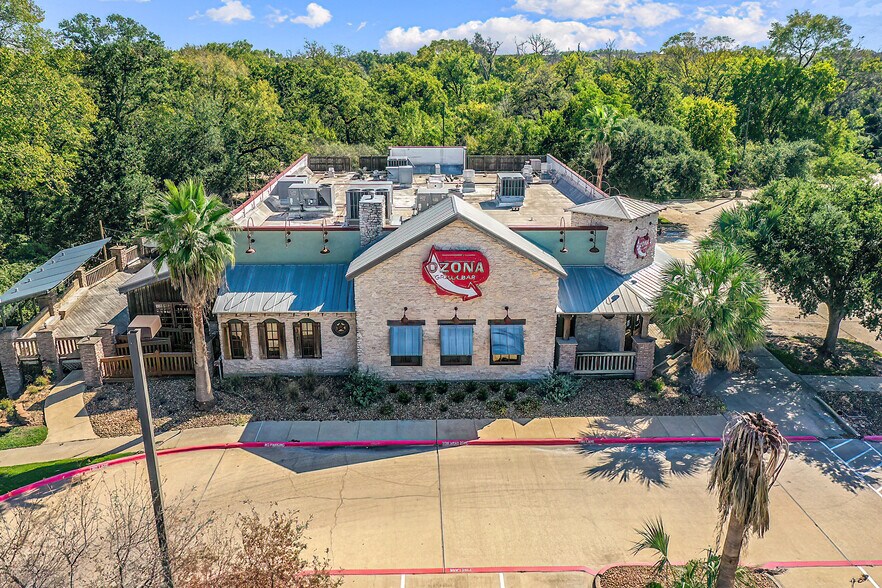 More Photos Of 520 Harvey Rd, College Station Restaurant For Lease